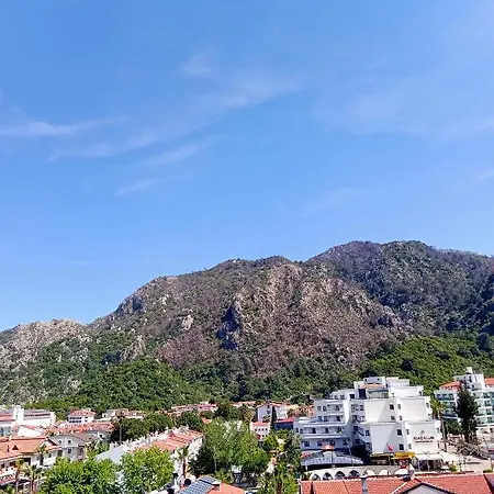 Kosa Butik 4* 伊丘美勒