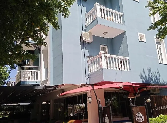 Kosa Butik 4*