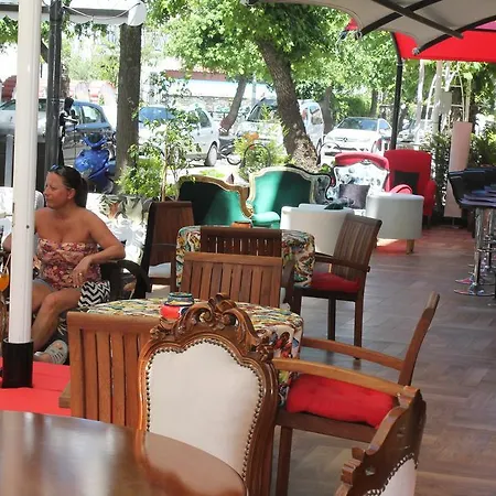 호텔 Kosa Butik 4*